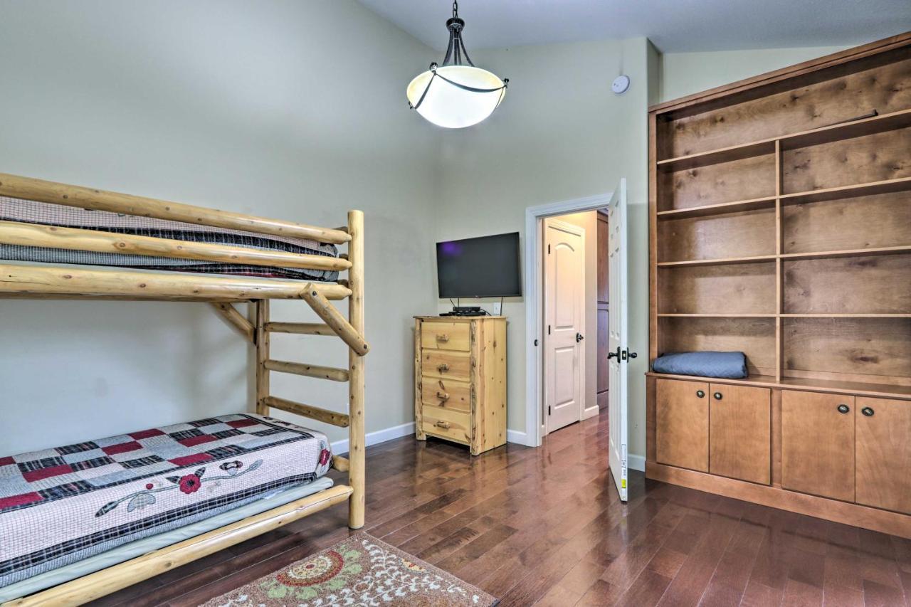 Pet-Friendly Smoky Mountain Retreat With Game Room! Sevierville Esterno foto